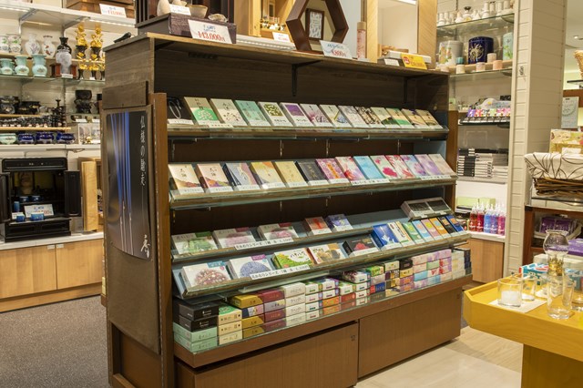 角田仏具店コムファースト店
